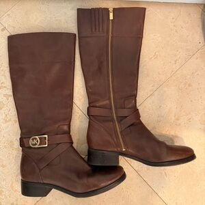 Brown Leather Rider Boots with Gold Accent